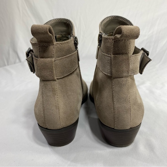 Blondo Saddie Waterproof Taupe Mushroom Suede Booties - Picture 2 of 9